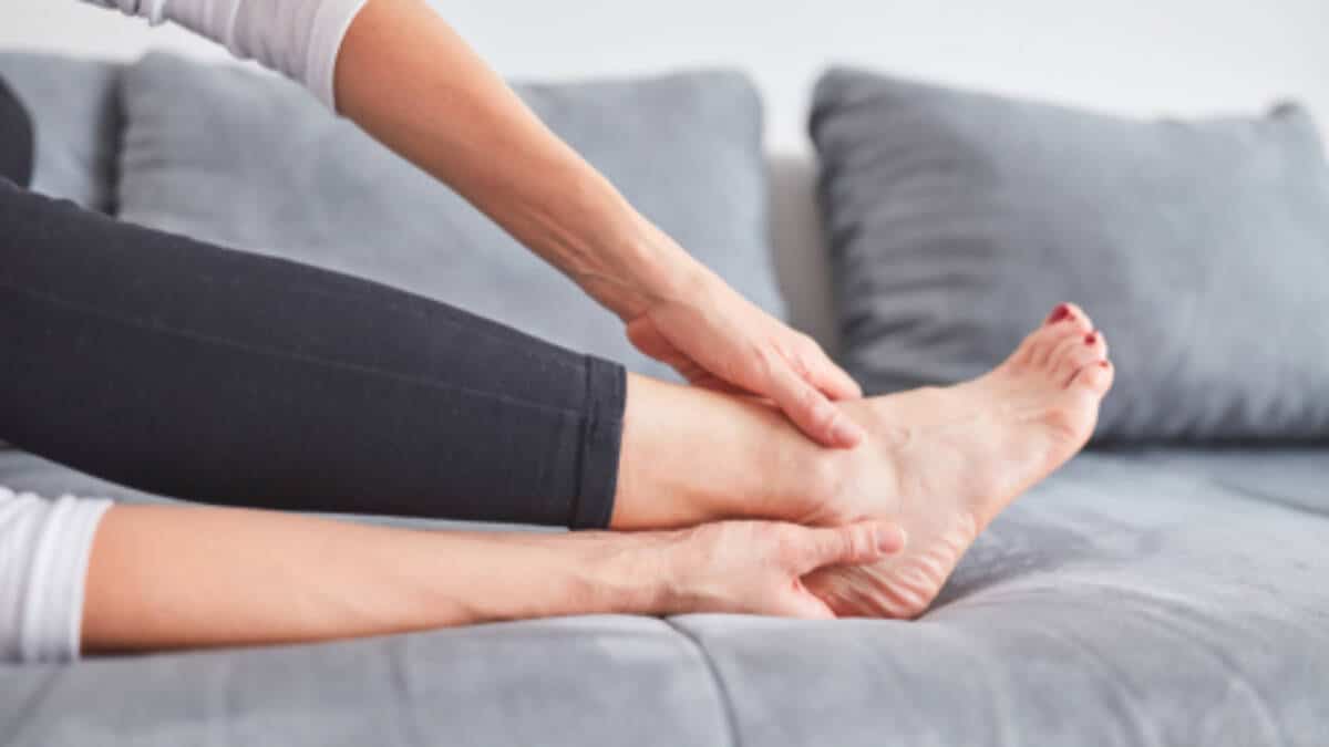 ankles pain