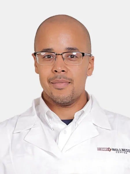 Dr. Winston Carhee - Doctor of Chiropractic and Injury Specialist